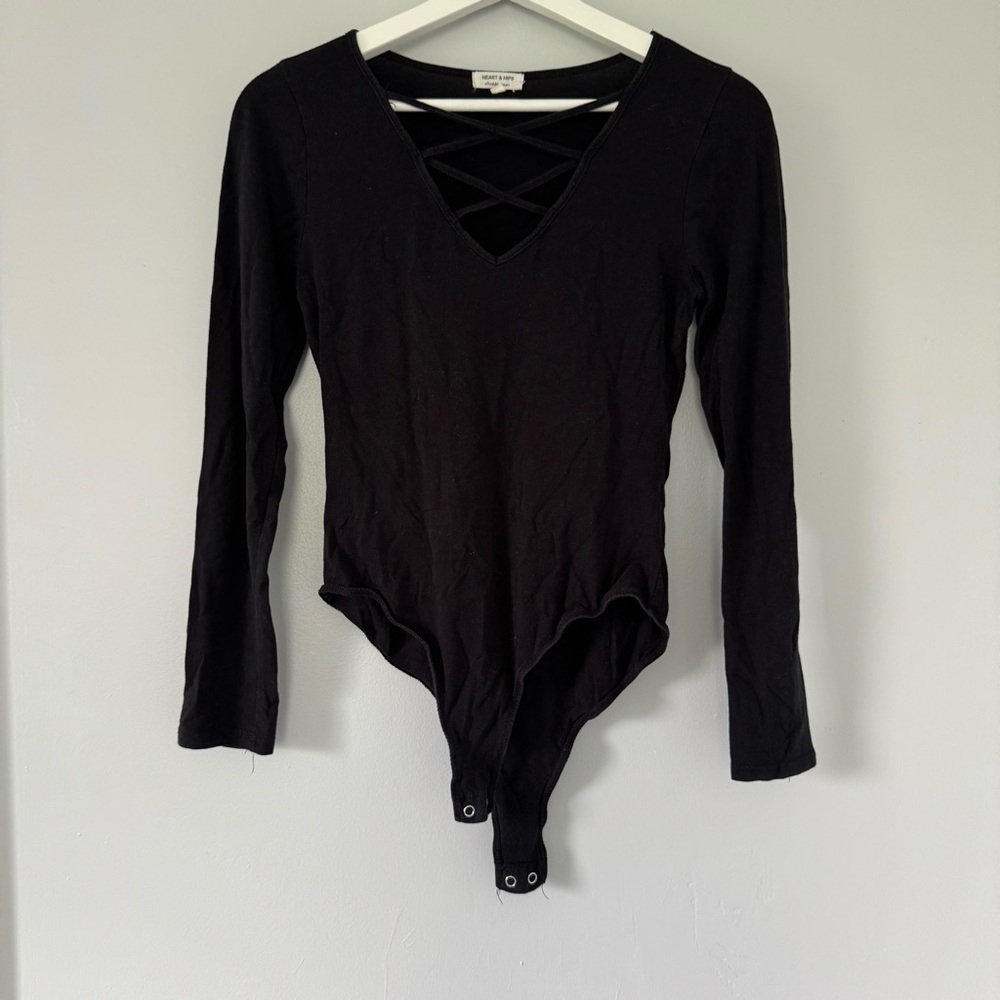 Heart Hips Elegant Black V-Neck Bodysuit